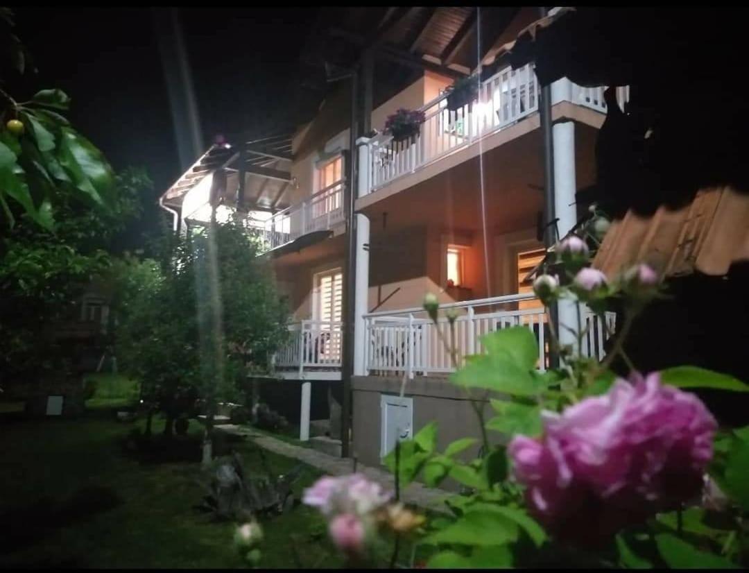 Apartmani Gs ***** Zavidovici المظهر الخارجي الصورة
